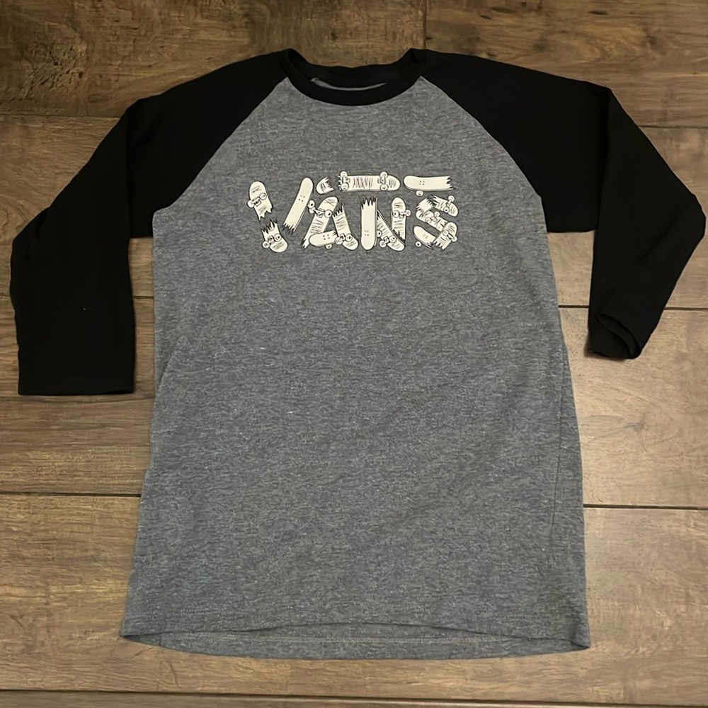 Vans t-shirt, boys size Large (12/14).